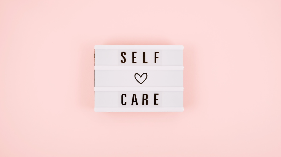 Astrologia e benessere: i segni zodiacali e il self-care invernale